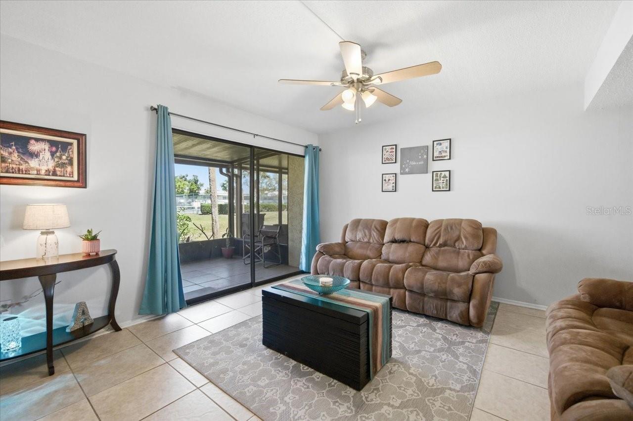 TOWNHOMES OF LAKE SEMINOLE - Residential