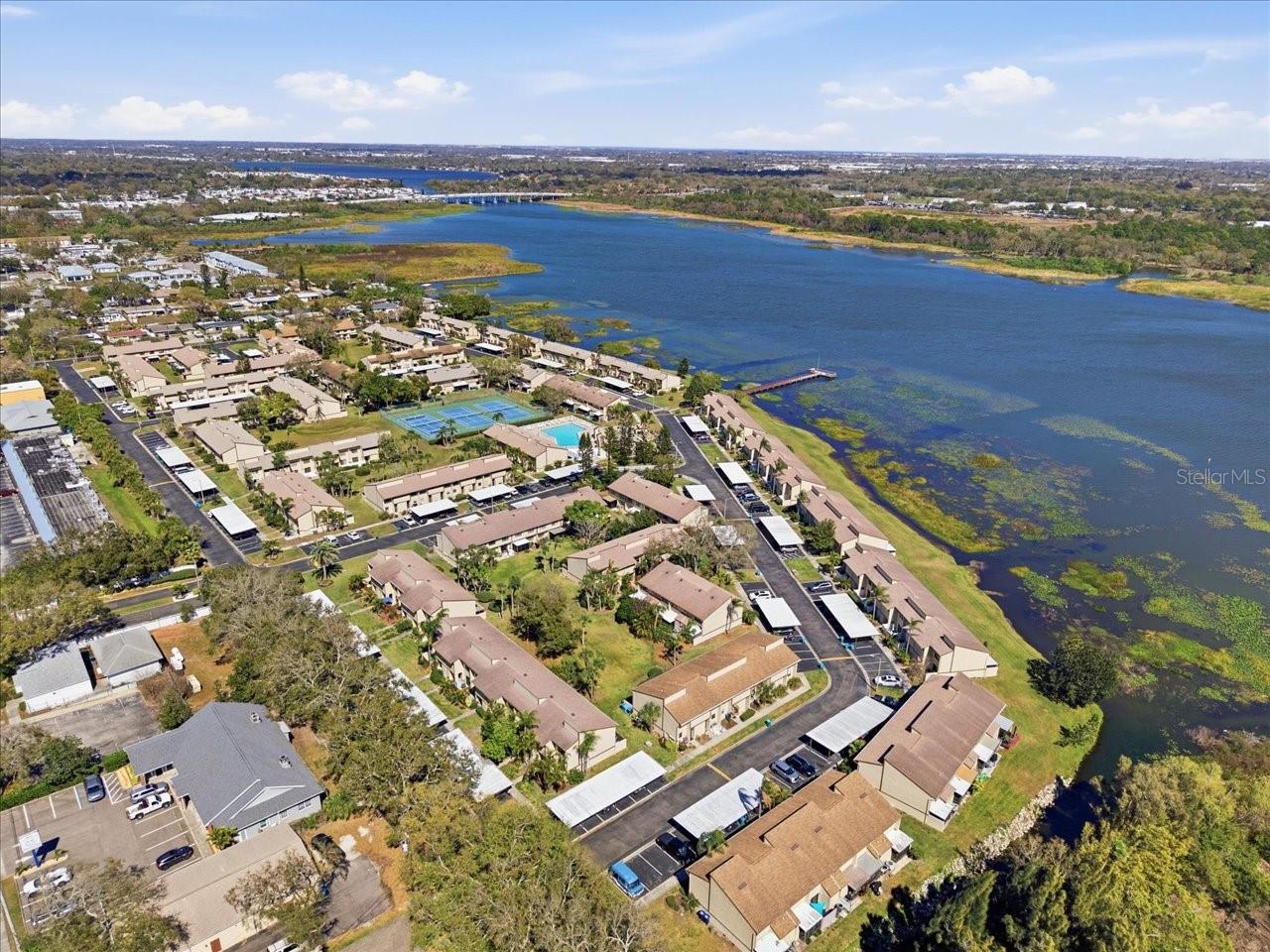 TOWNHOMES OF LAKE SEMINOLE - Residential