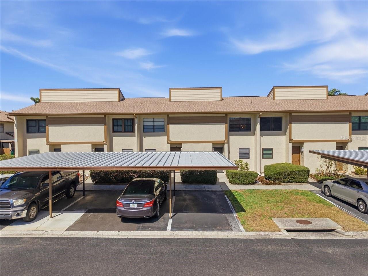 TOWNHOMES OF LAKE SEMINOLE - Residential