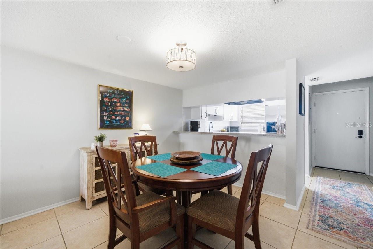 TOWNHOMES OF LAKE SEMINOLE - Residential