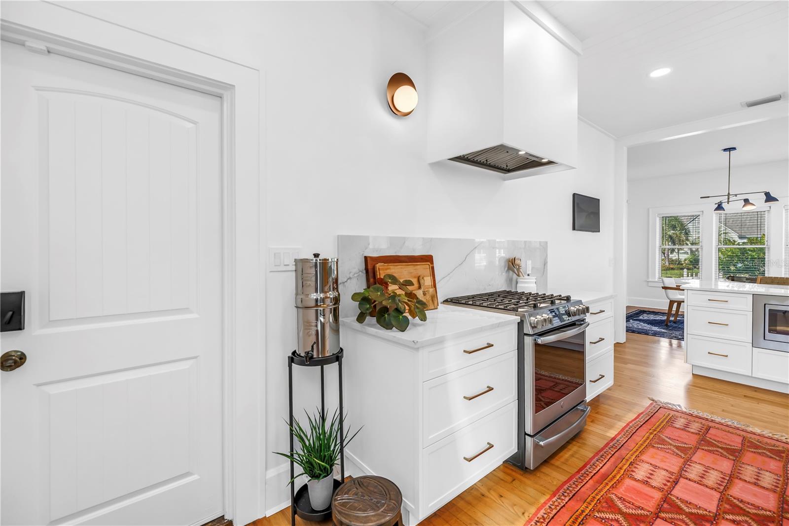 HALLS CENTRAL AVE 2 - Residential