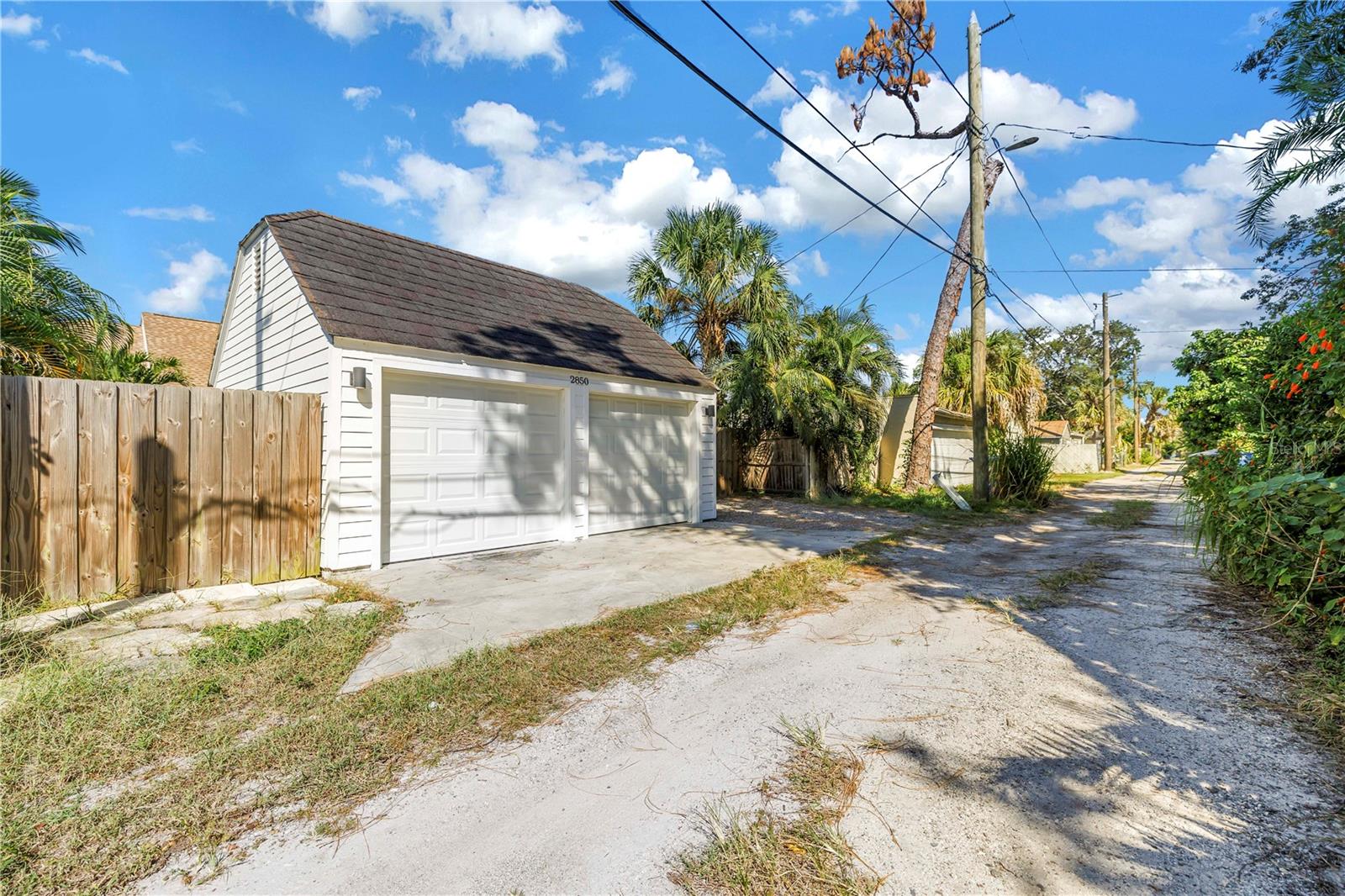 HALLS CENTRAL AVE 2 - Residential