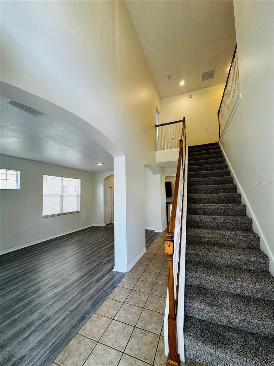 890 MCINNIS COURT