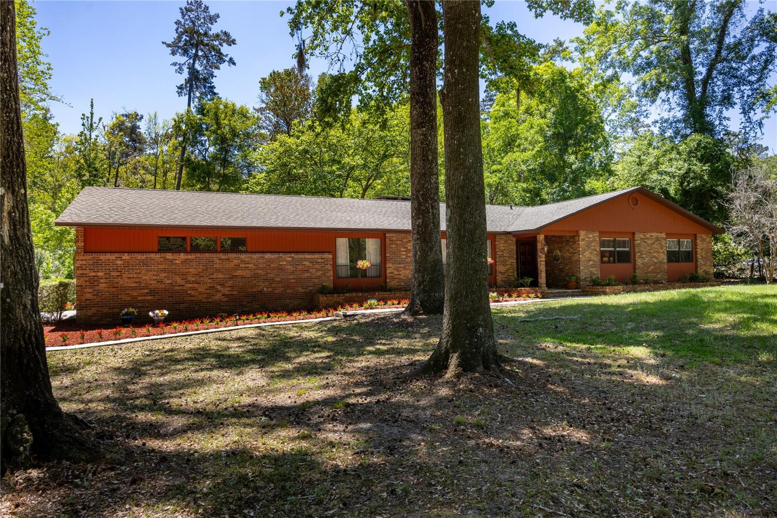 SPRING FOREST - Residential