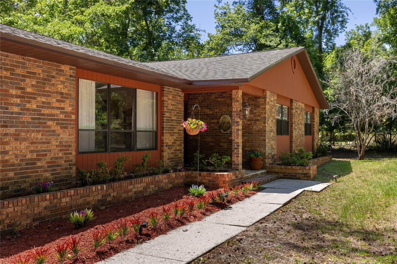 SPRING FOREST - Residential