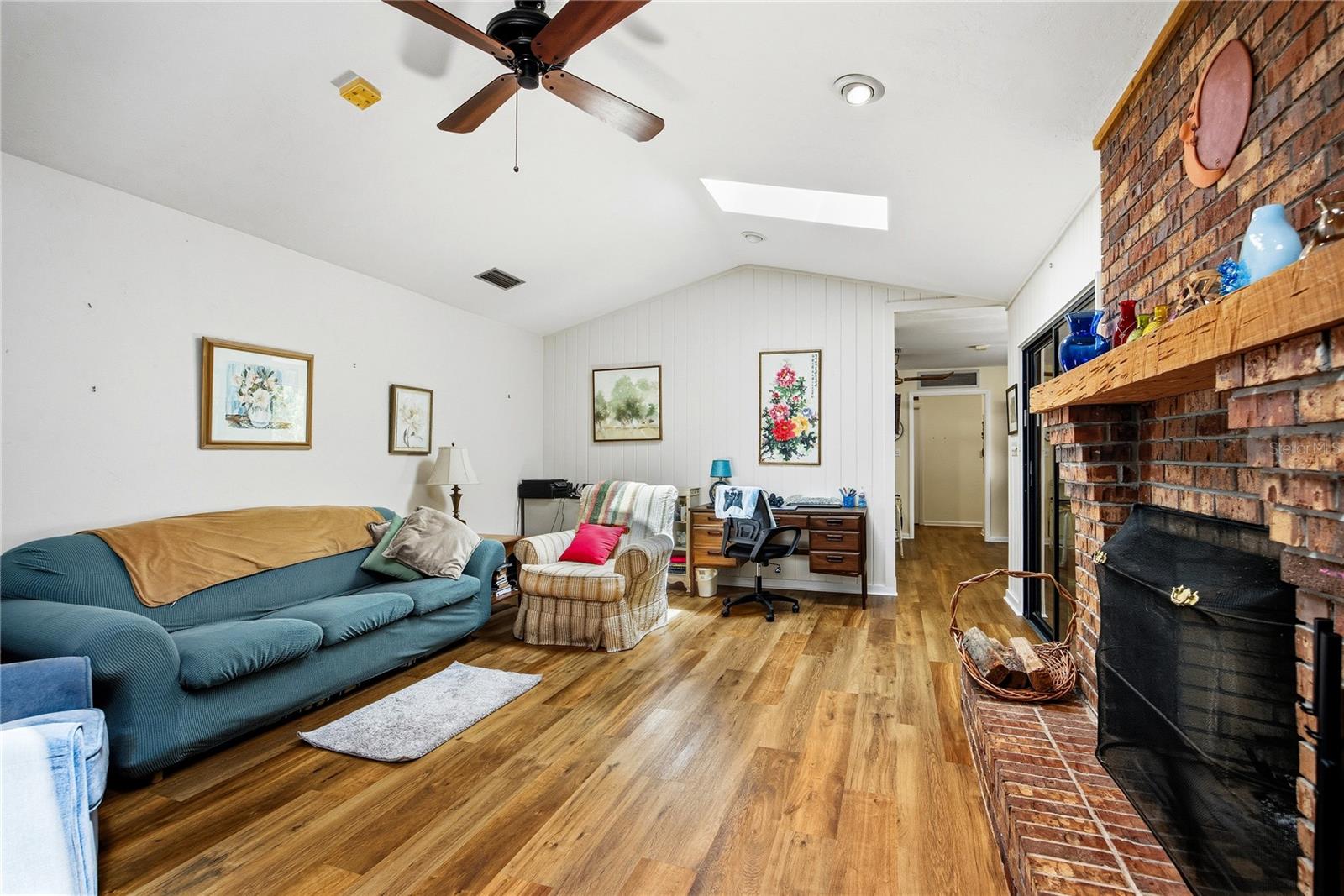 SPRING FOREST - Residential