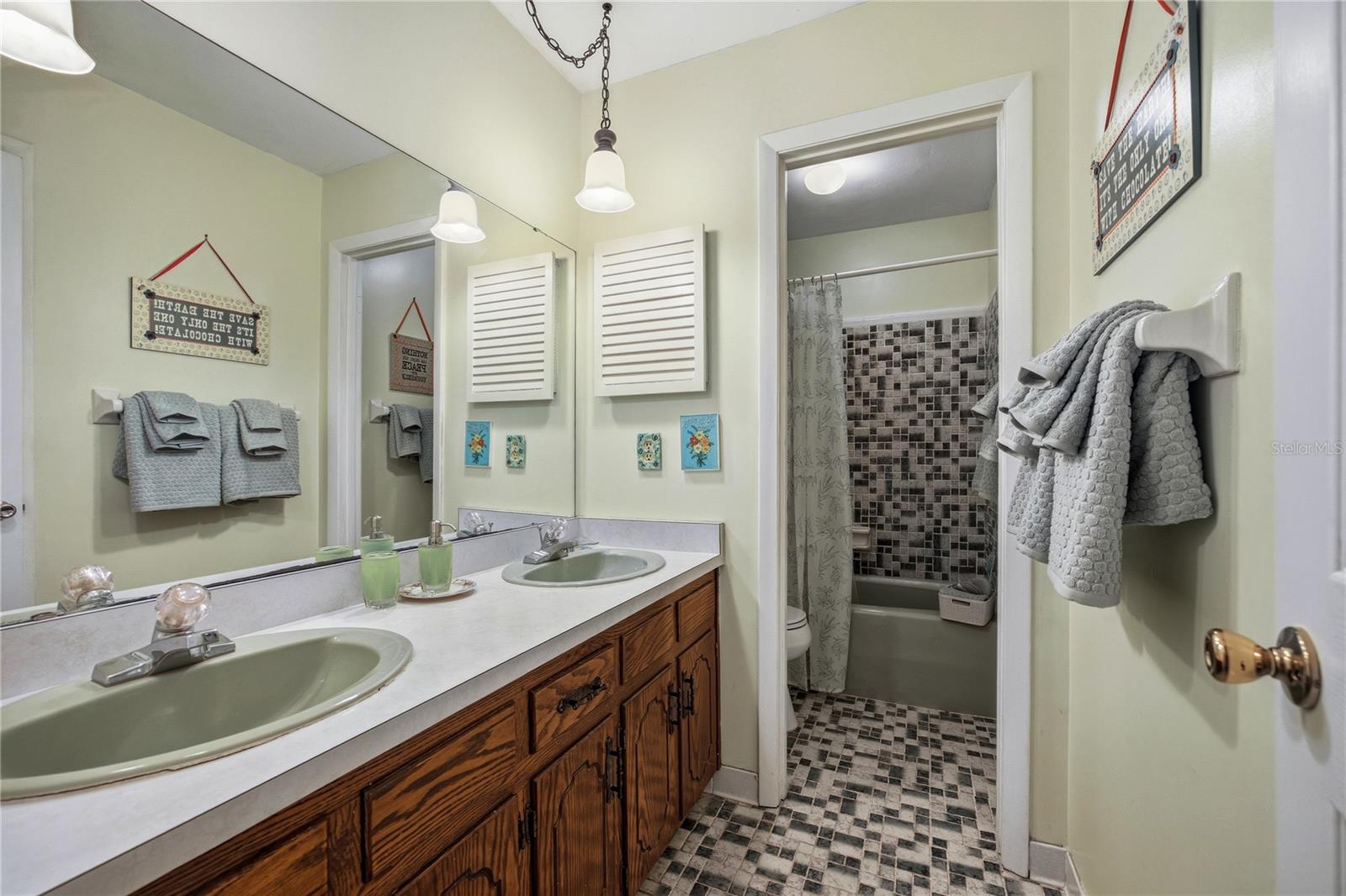 SPRING FOREST - Residential