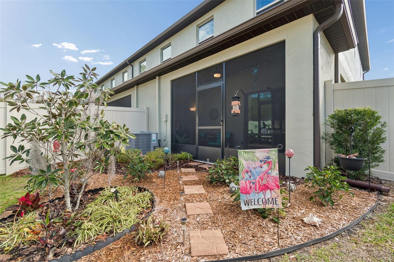 TOWNES/DARLINGTON - Residential