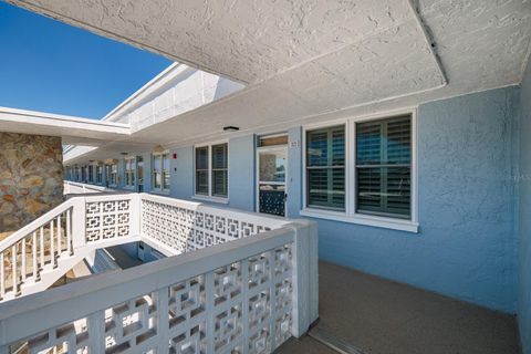 4715 BAY STREET NE 323 ST PETERSBURG FL 33703
