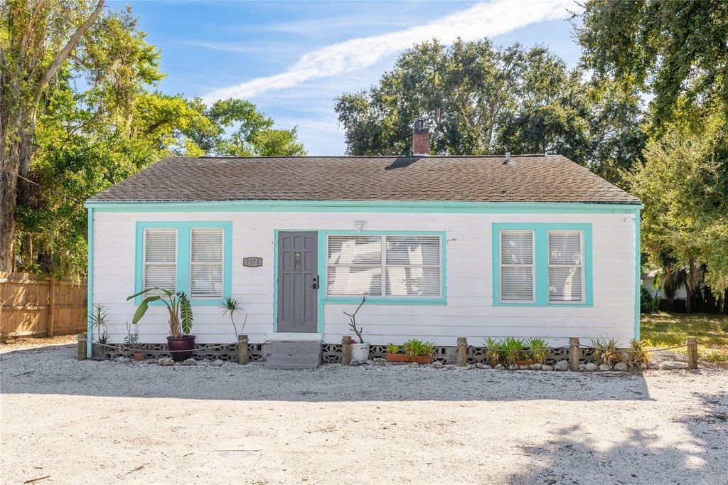 Photo of 1374 20th Street, Sarasota, FL 34234 (MLS # A4674981)