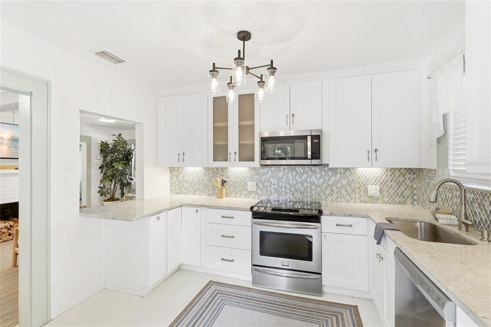 HILLCREST 3RD ADD TO - Residential