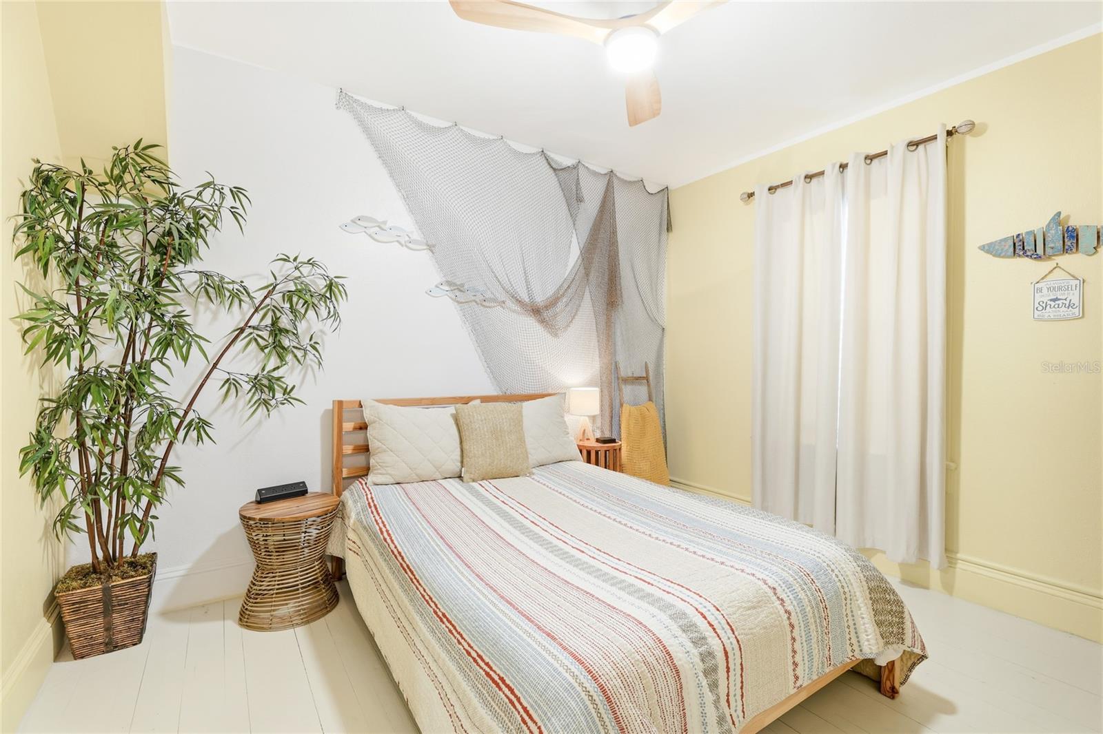 HILLCREST 3RD ADD TO - Residential