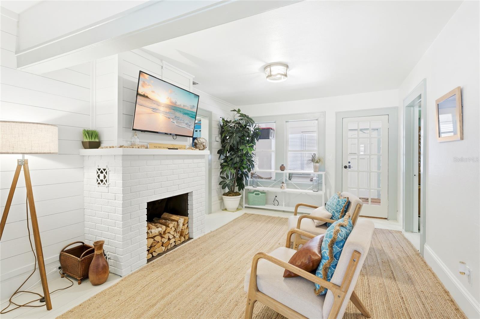 HILLCREST 3RD ADD TO - Residential