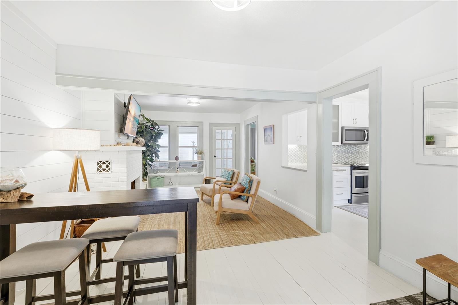 HILLCREST 3RD ADD TO - Residential