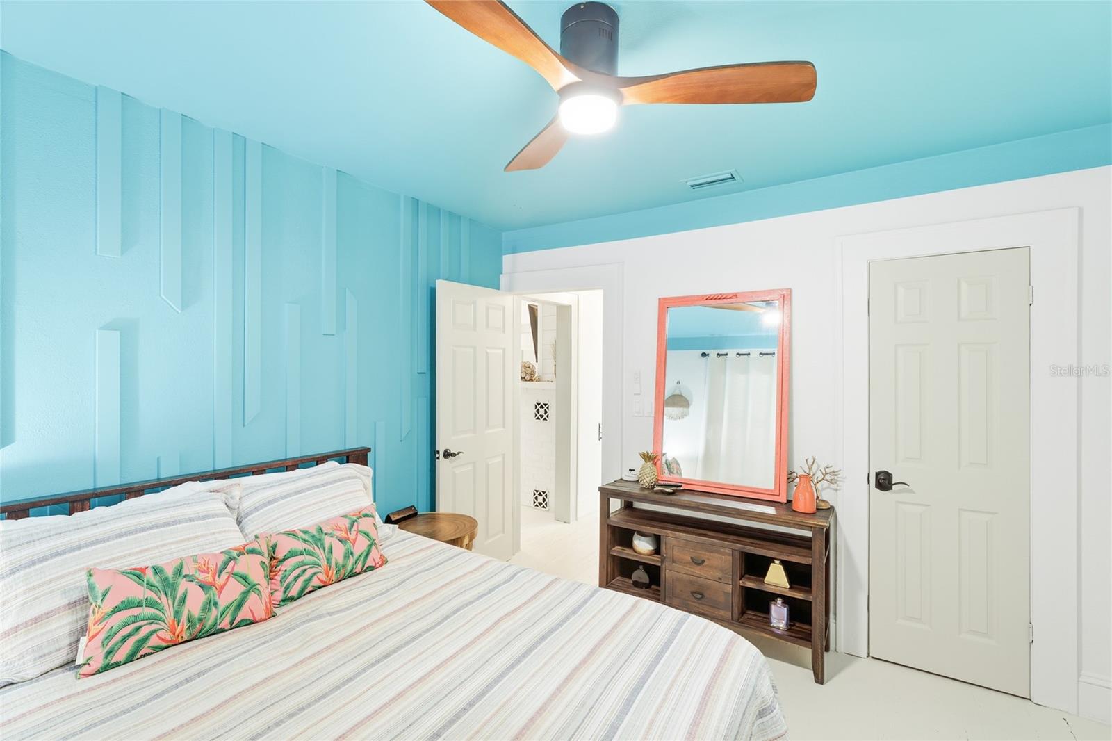 HILLCREST 3RD ADD TO - Residential