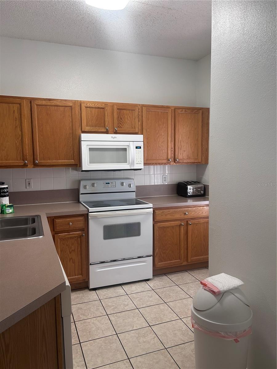 LAKE BERKLEY RESORT VILLAS PH 2 - Residential