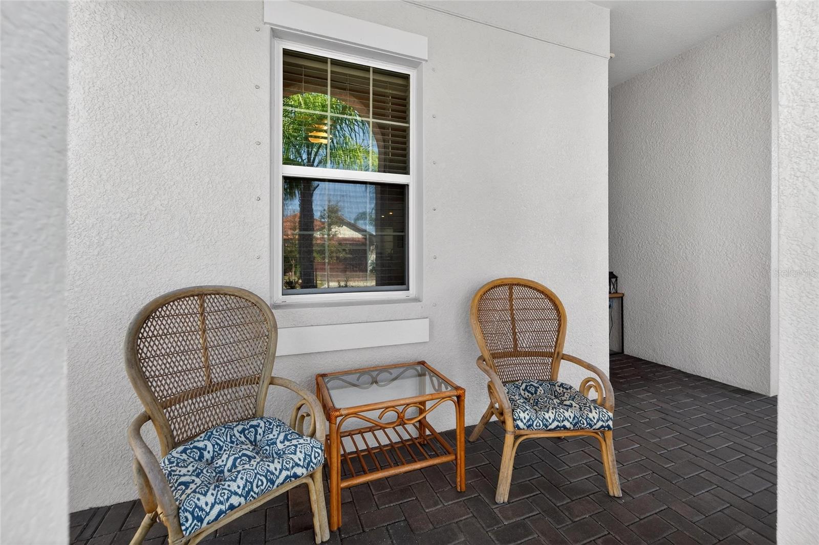 17212 HOLLY WELL AVENUE