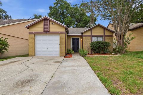 Photo of 1183 Pin Oak Drive, Apopka, FL 32703 (MLS # O6411457)