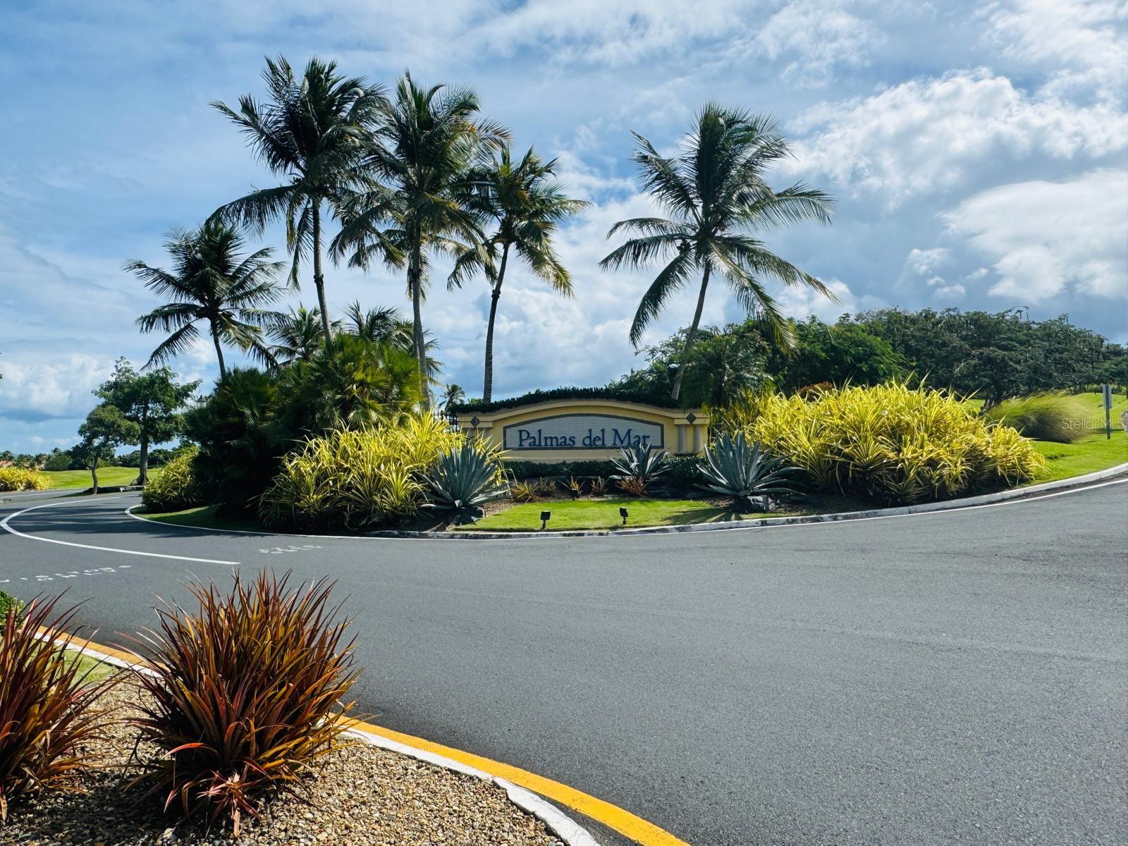 CONDOMINIO HARBOUR LAKES - Residential