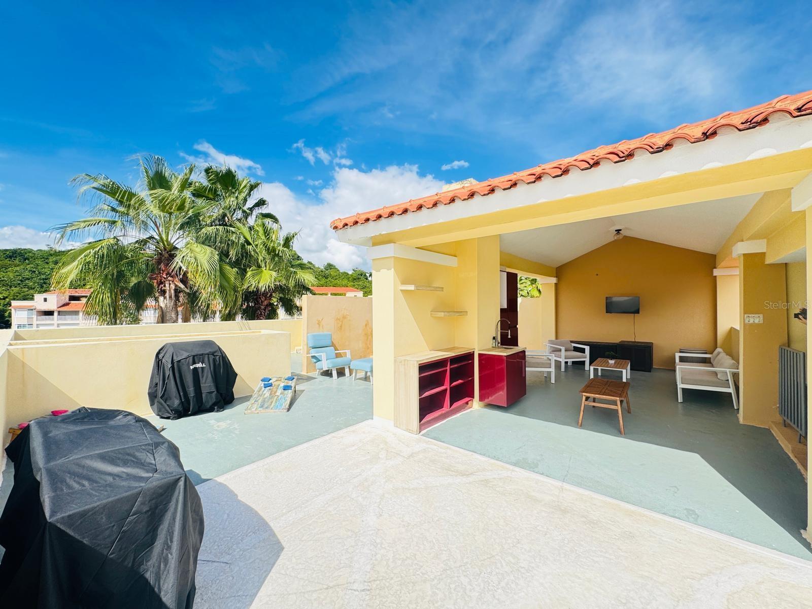 CONDOMINIO HARBOUR LAKES - Residential