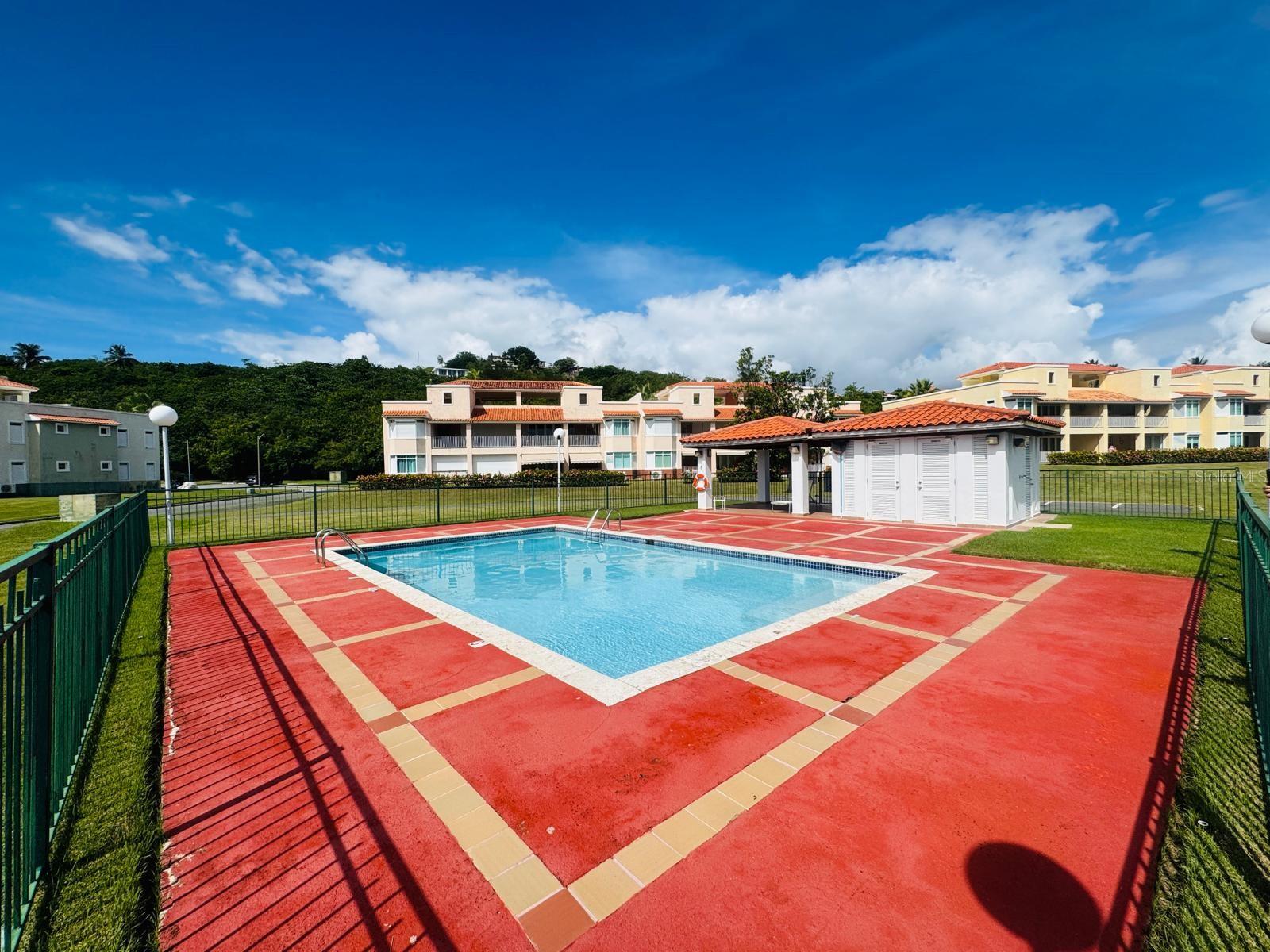 CONDOMINIO HARBOUR LAKES - Residential