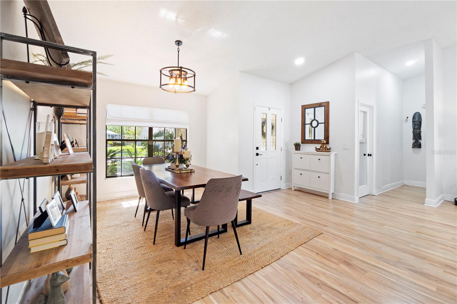 2556 ARBORWOOD DRIVE