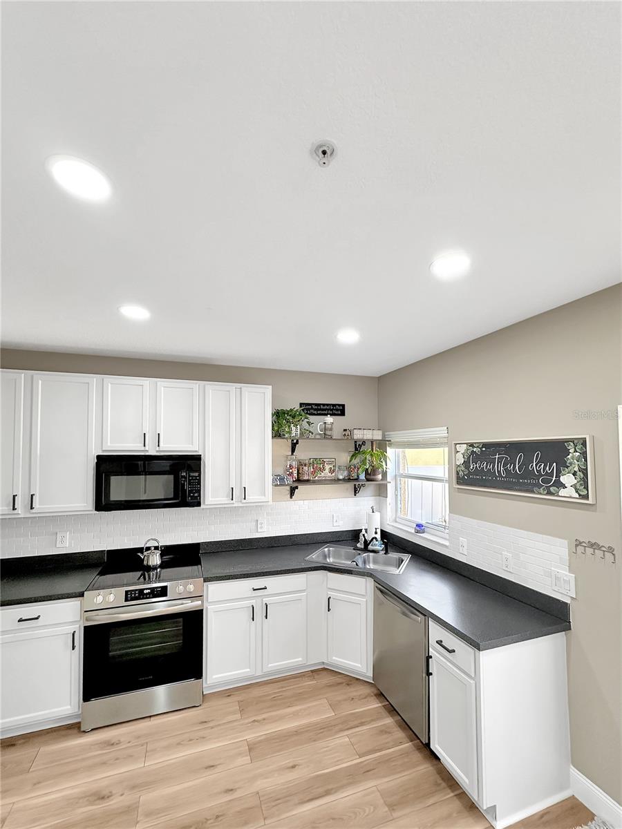 DANIELS LNDG A-J - Residential