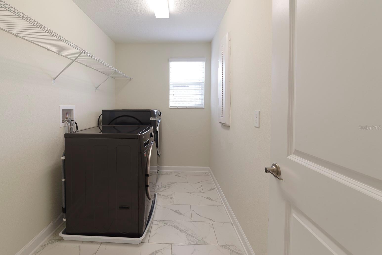 PANTHER VIEW - Residential Lease