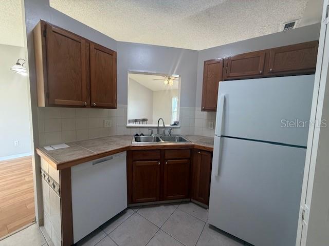 DELTONA LAKES UNIT 34 - Residential Lease
