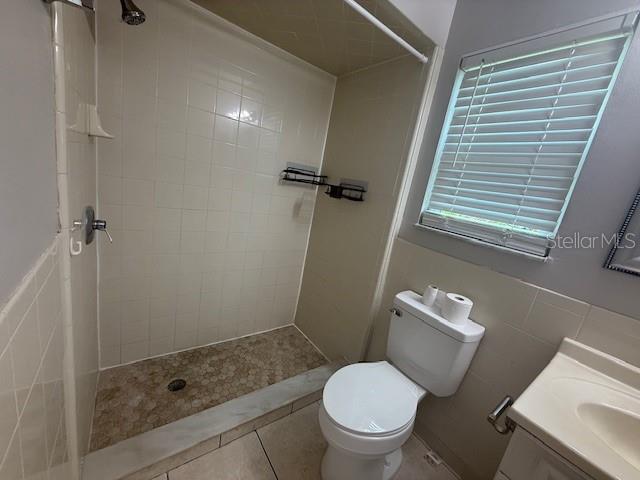 DELTONA LAKES UNIT 34 - Residential Lease