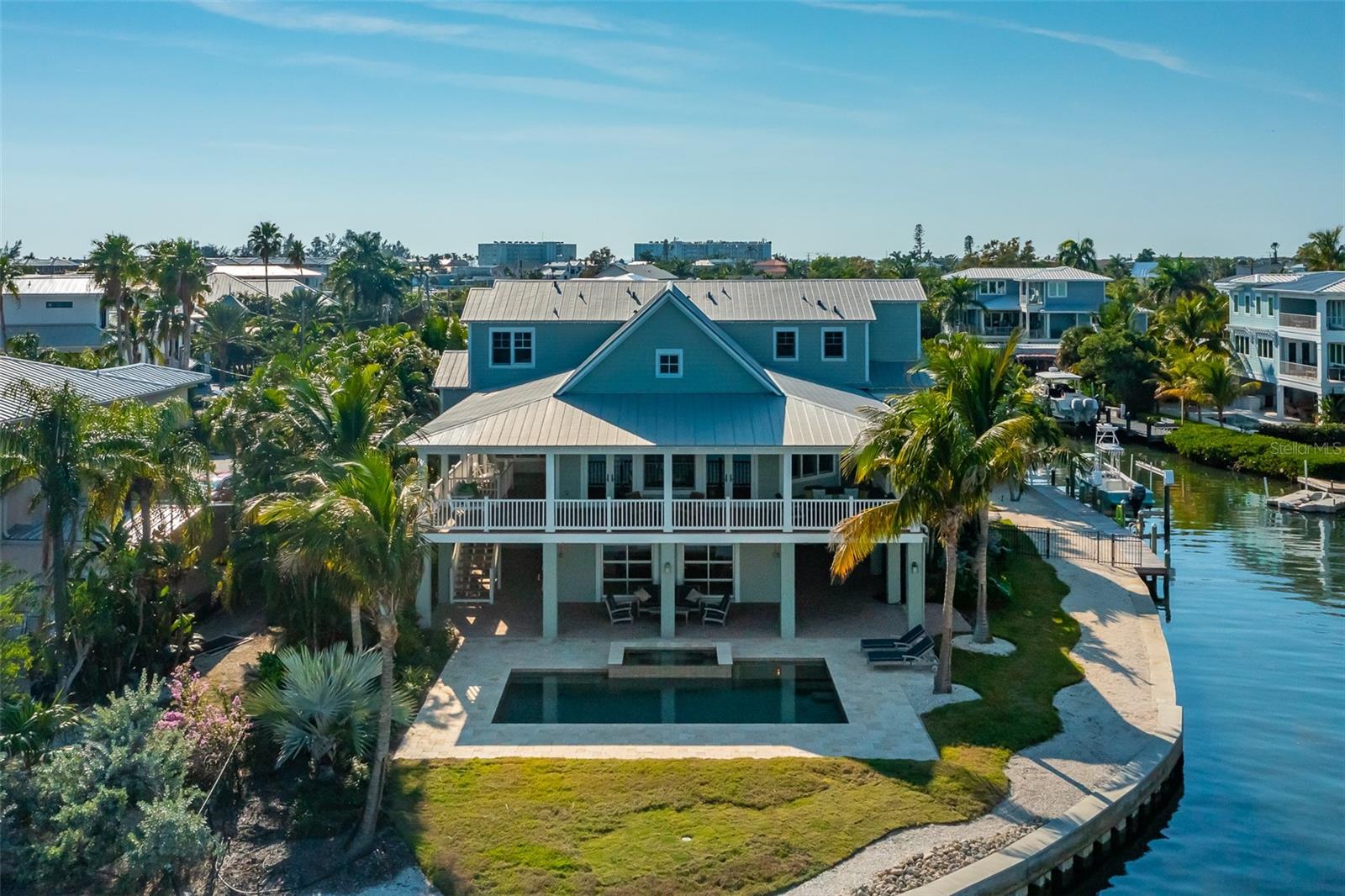 HOLMES BEACH 12TH UNIT - Residential