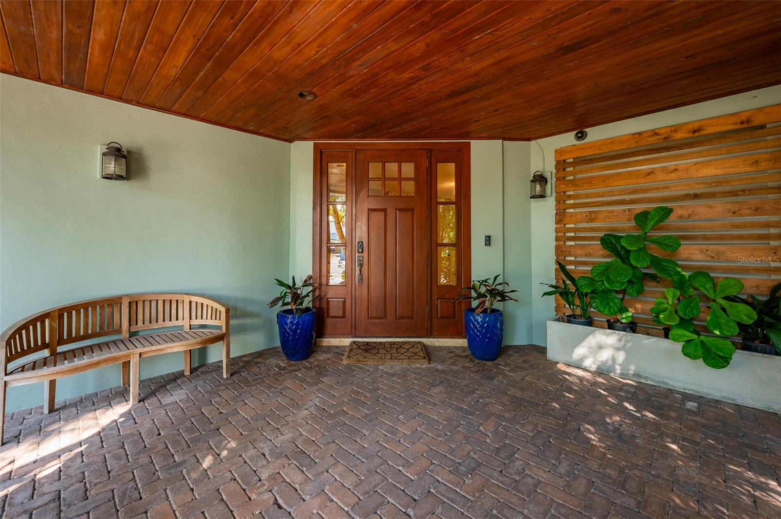 HOLMES BEACH 12TH UNIT - Residential