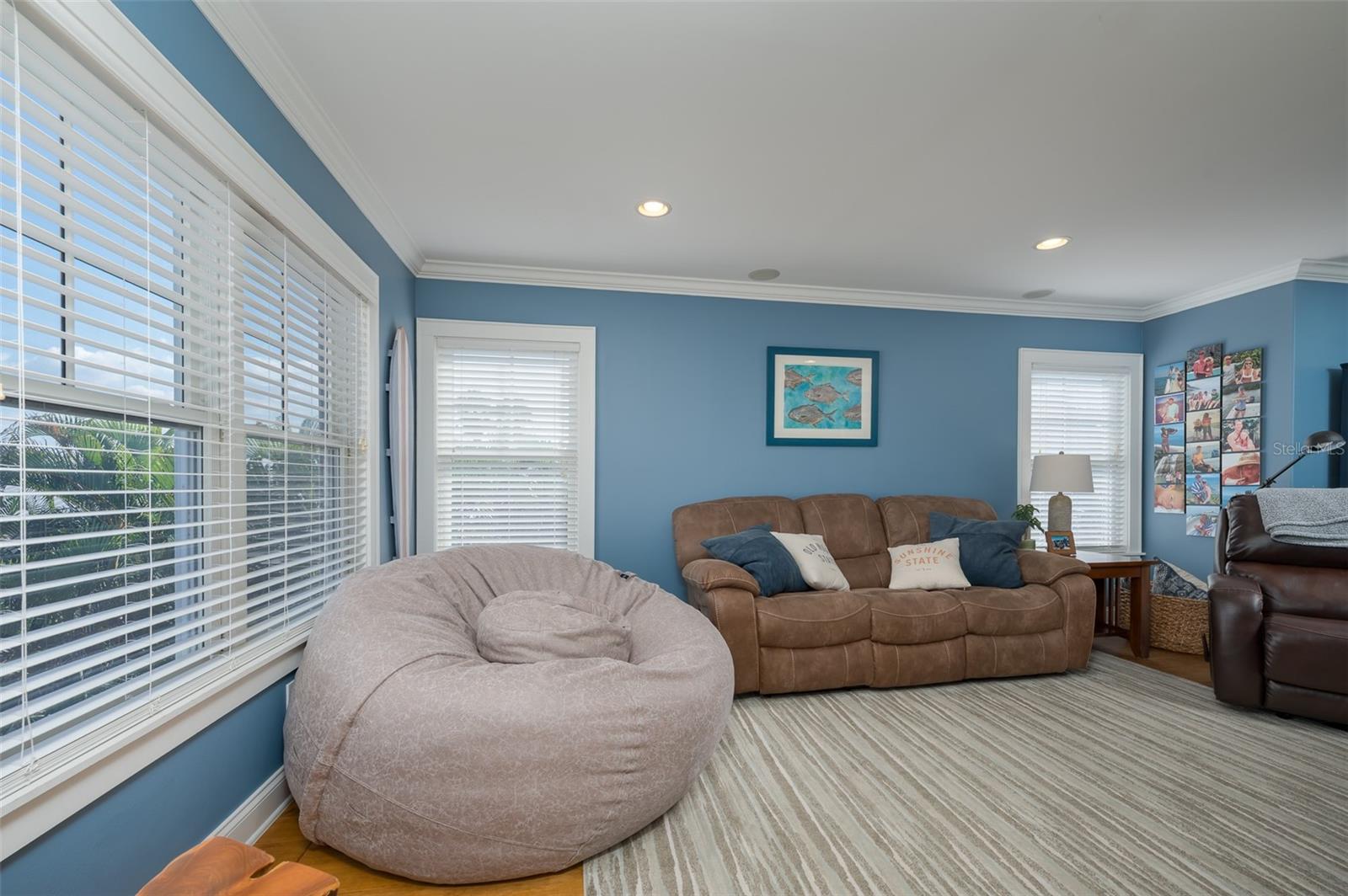 HOLMES BEACH 12TH UNIT - Residential