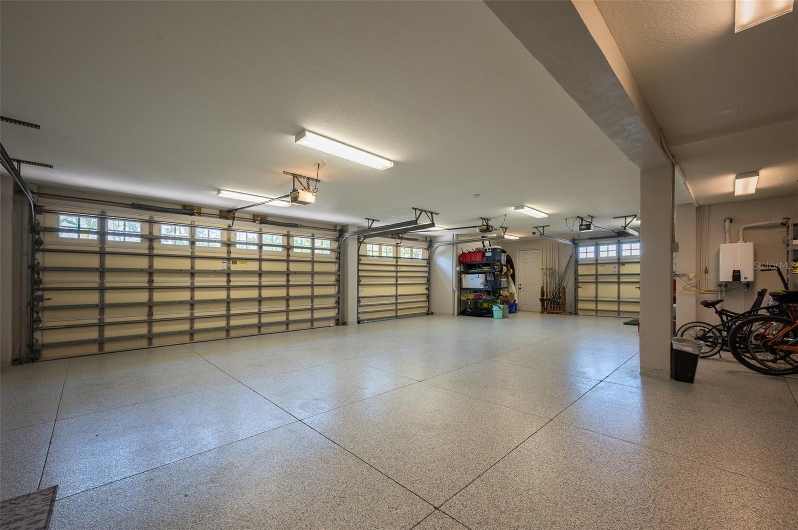 HOLMES BEACH 12TH UNIT - Residential