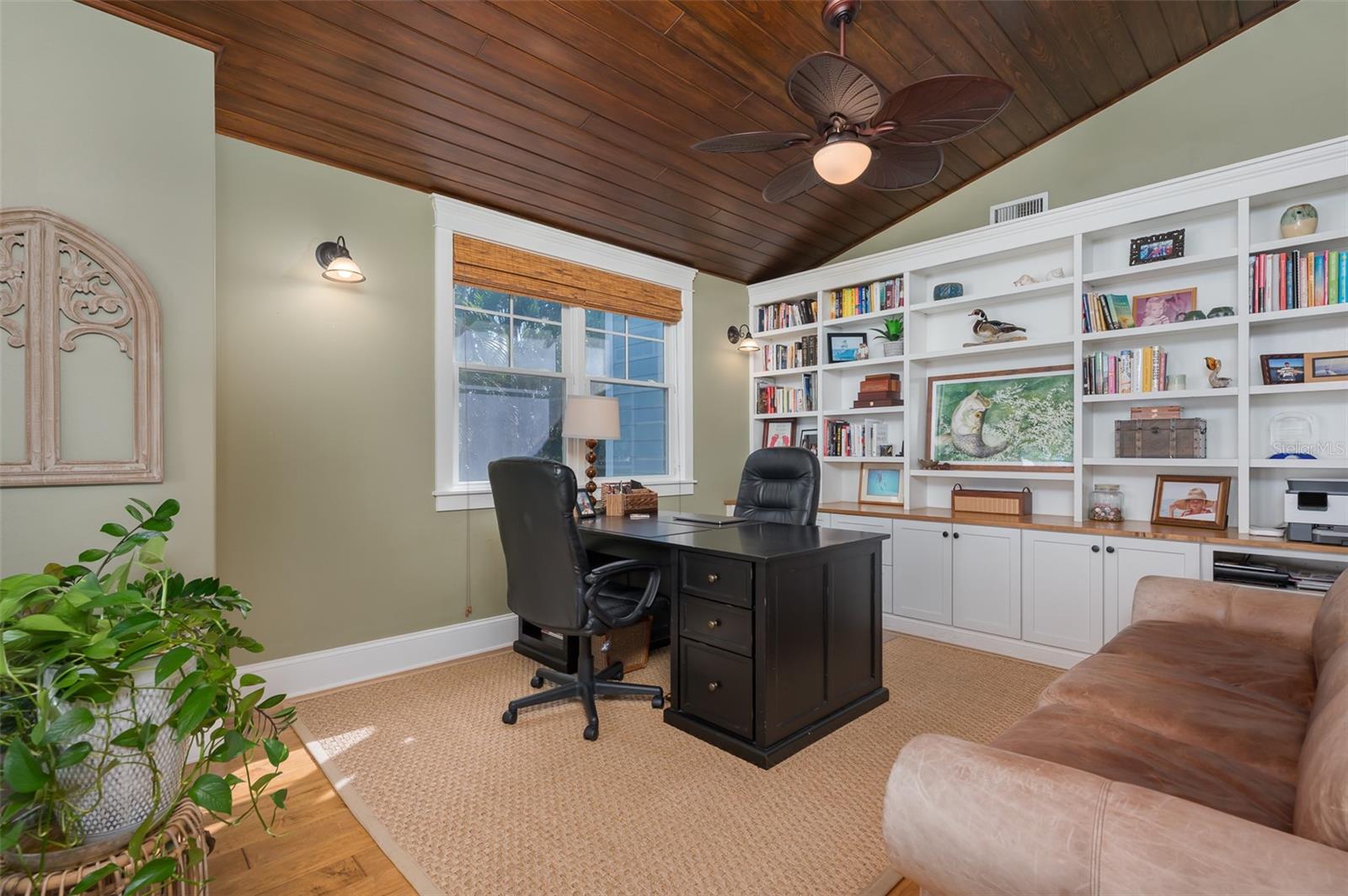 HOLMES BEACH 12TH UNIT - Residential