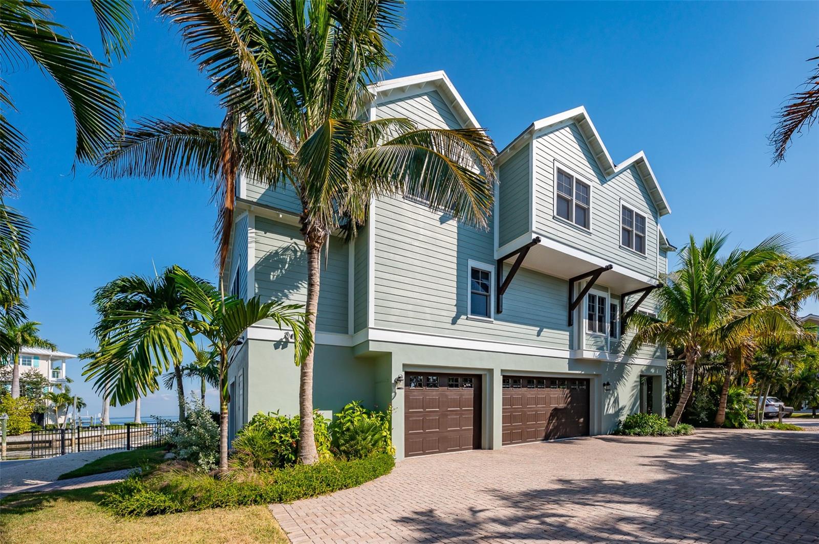 HOLMES BEACH 12TH UNIT - Residential