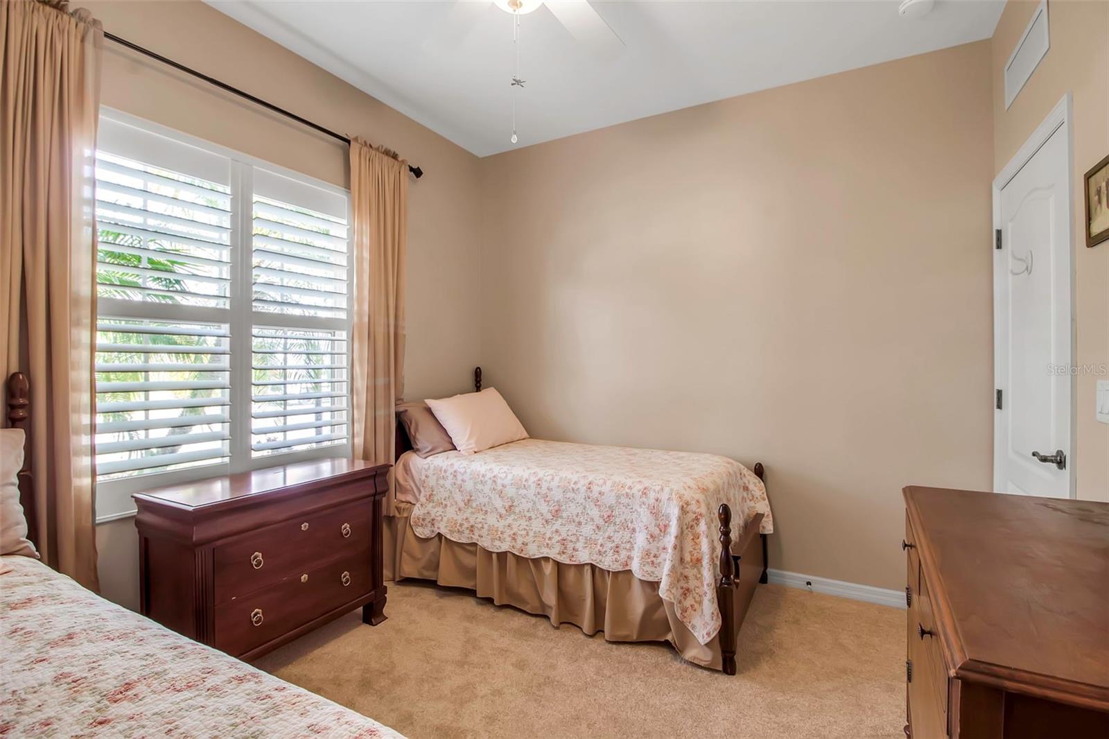 CENTRAL PARK PH B-1 - Residential