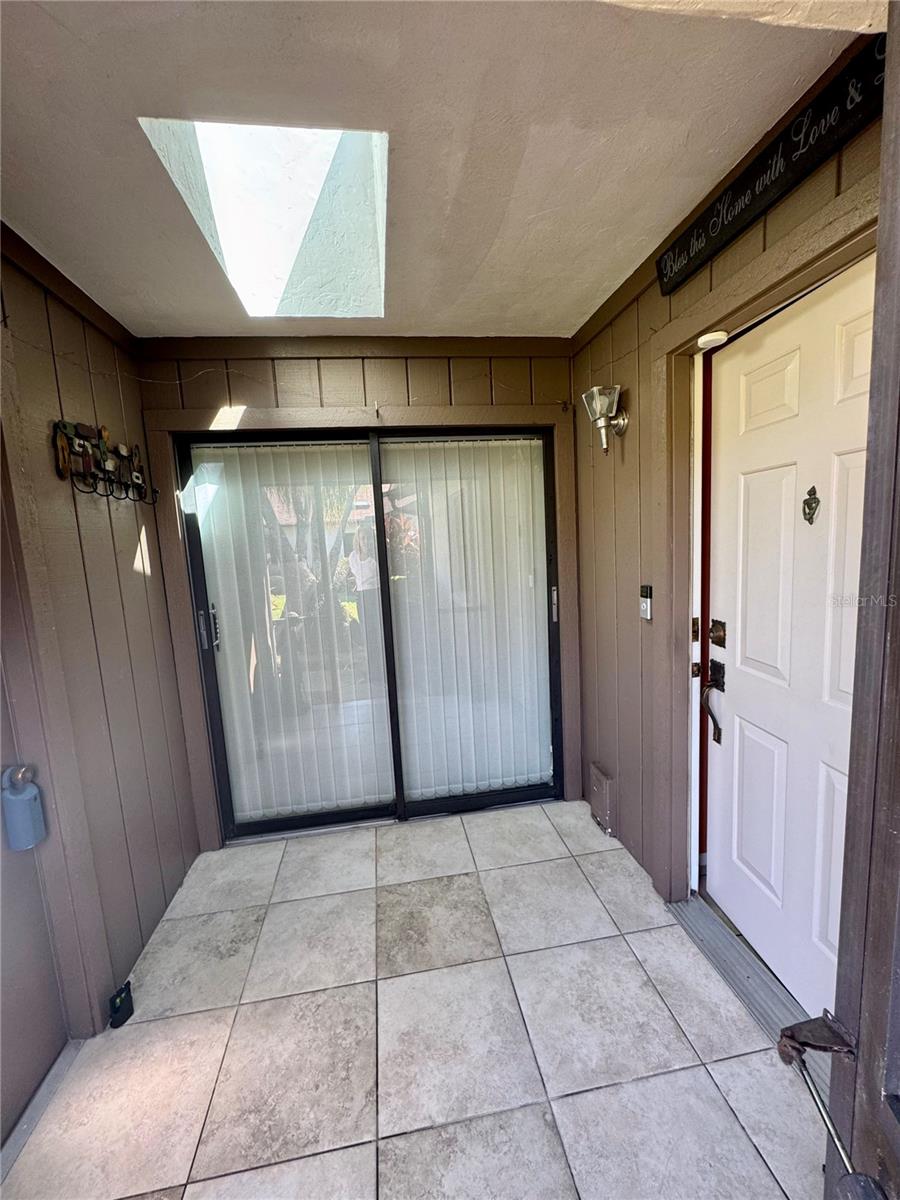 374 OAK HILL DRIVE 37