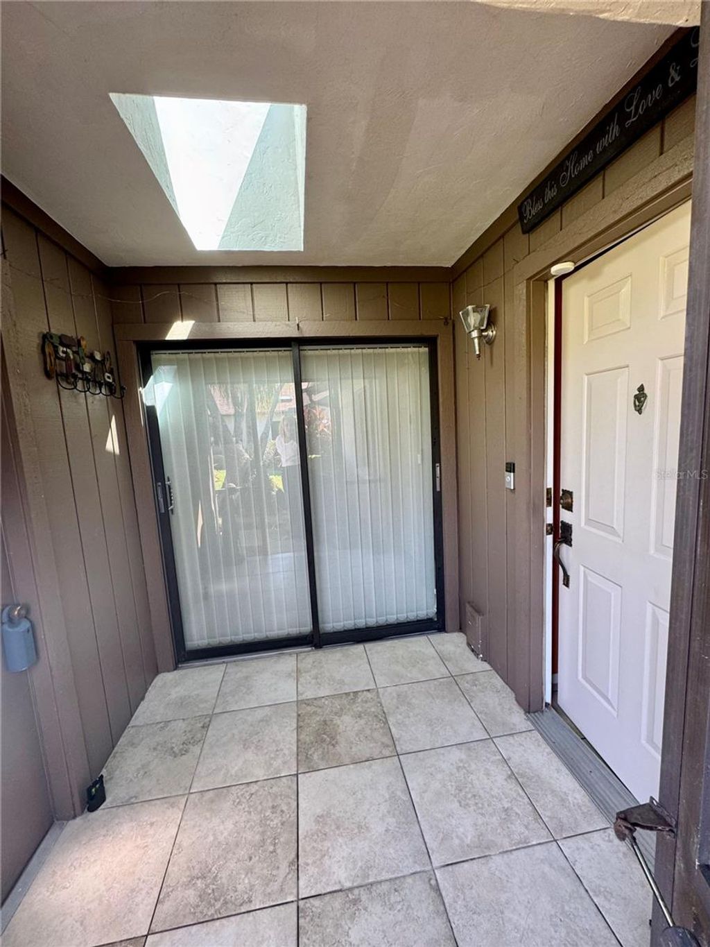 Photo of 374 Oak Hill Drive #37, Sarasota, FL 34232 (MLS # A4665236)