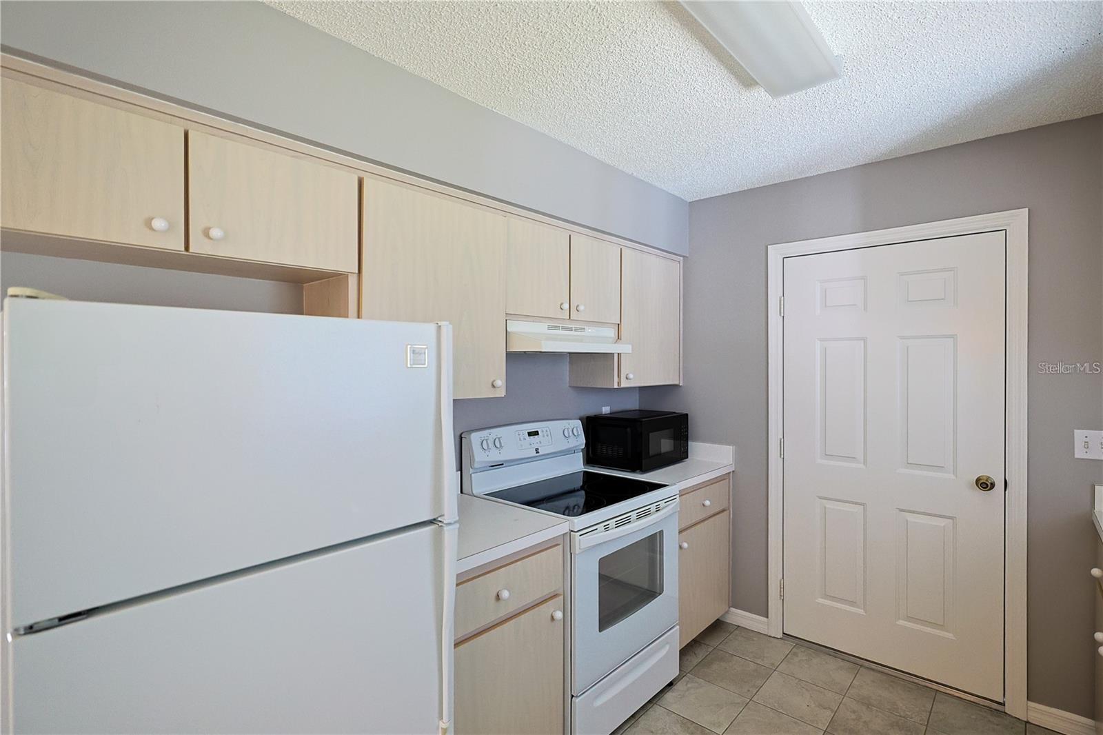 SPRUCE CREEK SOUTH - Residential