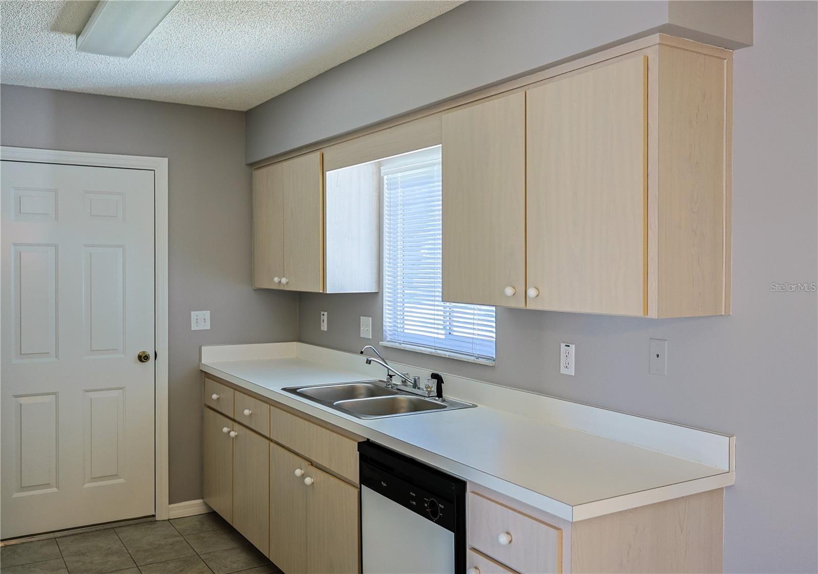 SPRUCE CREEK SOUTH - Residential