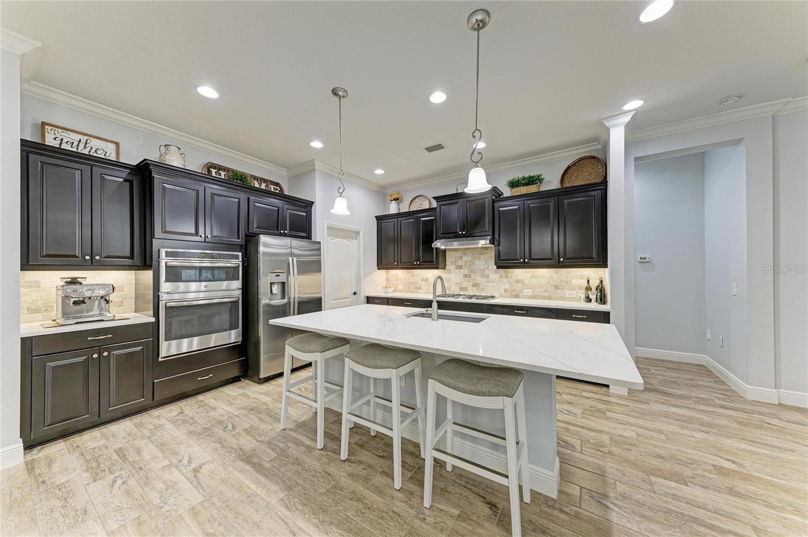 12642 HARNEY STREET, VENICE, FL, 34293 2 12642 HARNEY STREET