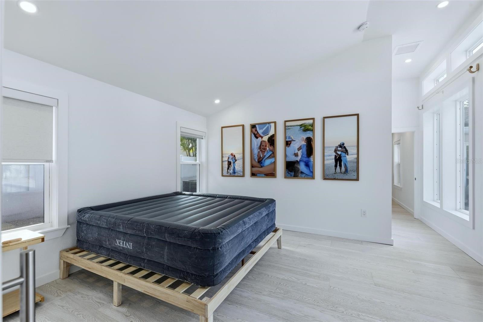 RINGLING BLVD SUB - Residential