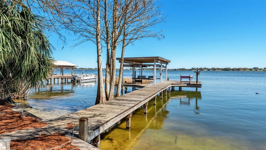 Photo of 122 W Juliana Way, Auburndale, FL 33823 (MLS # L4964283)