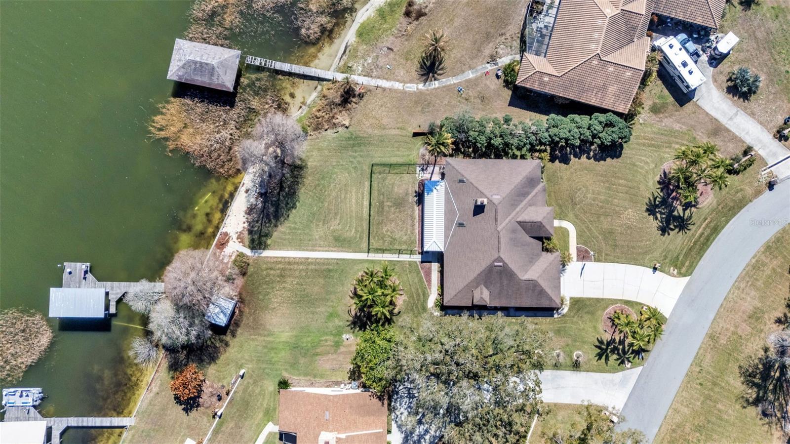 122 W JULIANA WAY