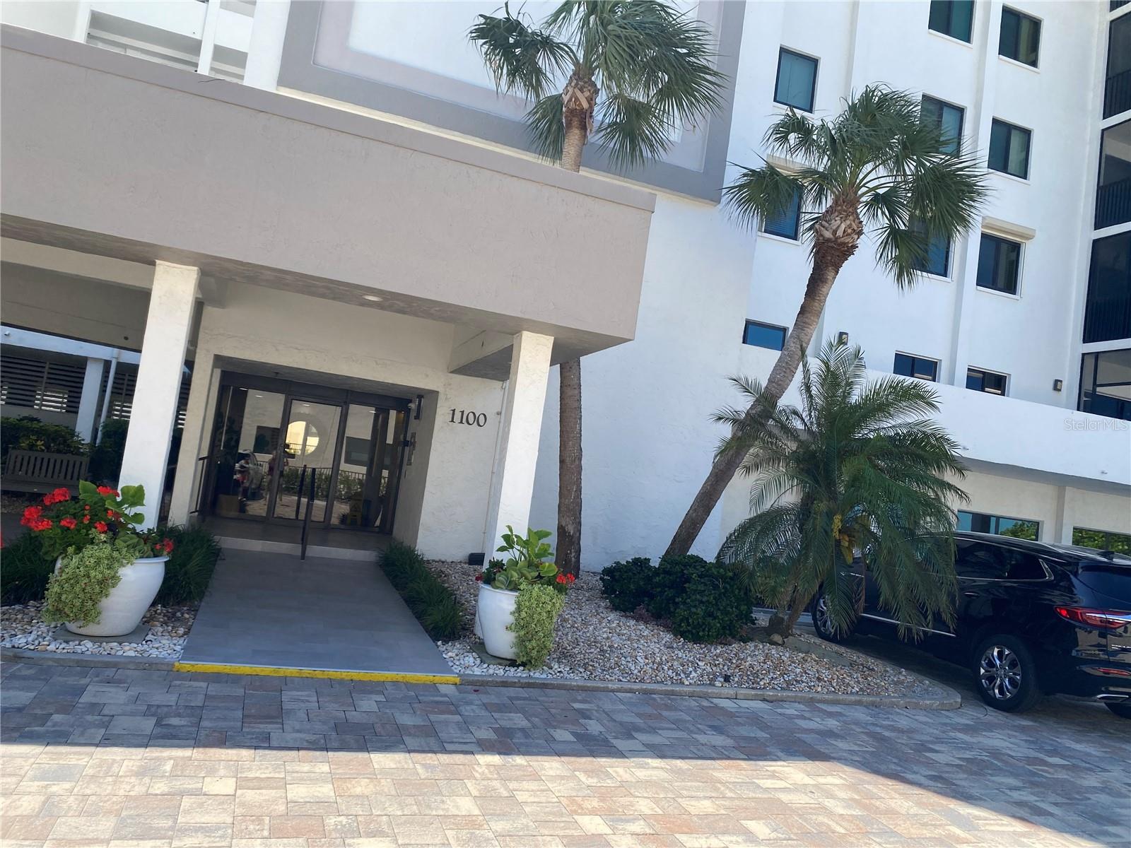 1100 BENJAMIN FRANKLIN DRIVE 802