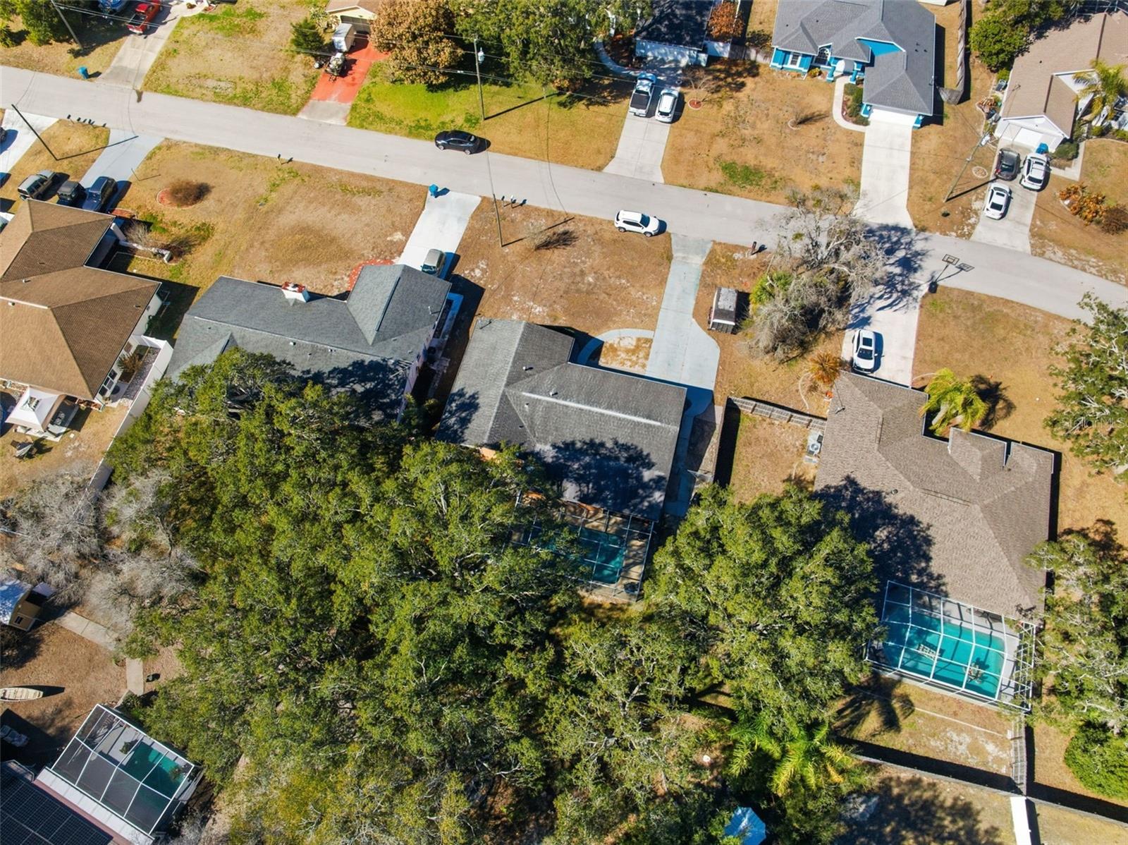 SPRING HILL - Residential