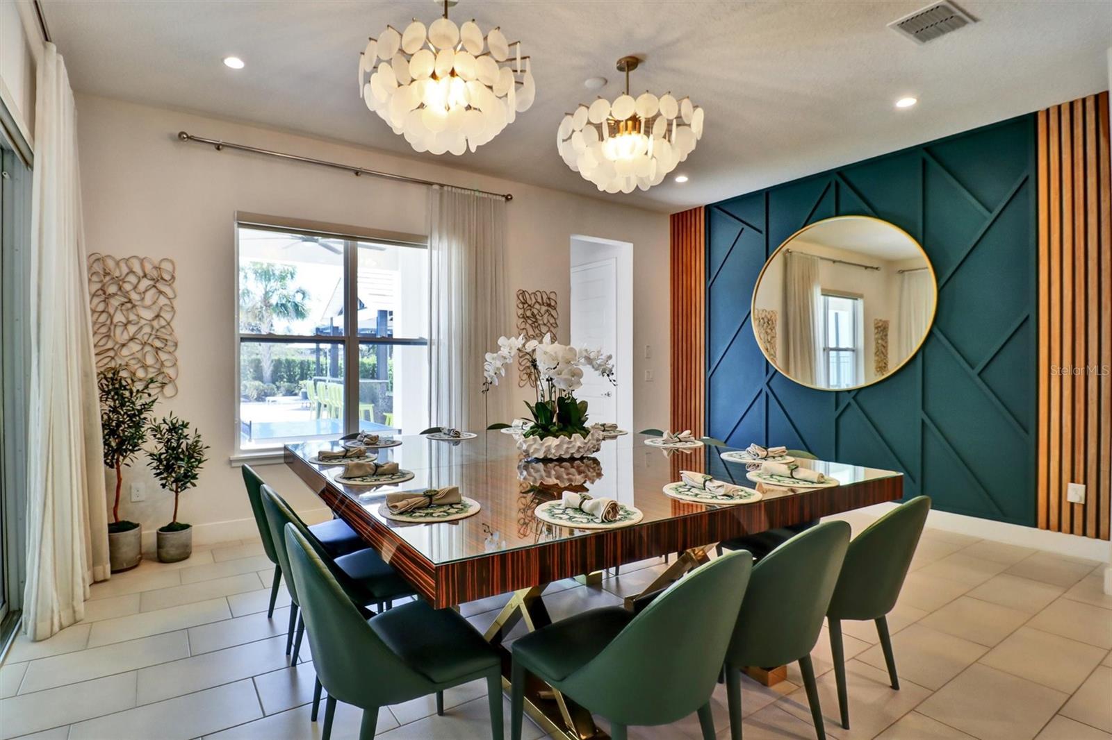 REUNION WEST - Residential