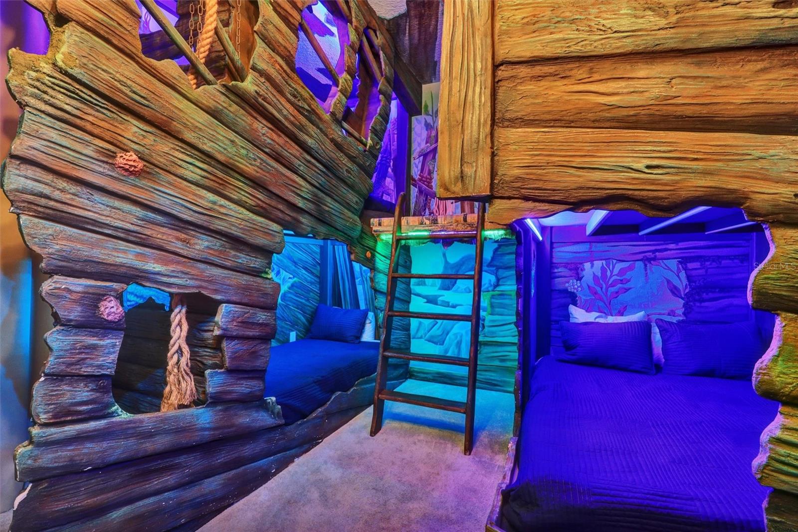 REUNION WEST - Residential