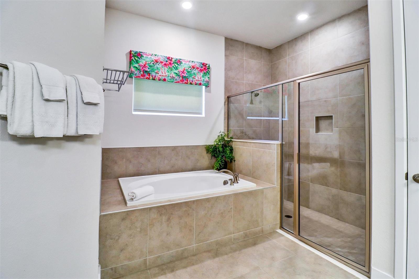 REUNION WEST - Residential